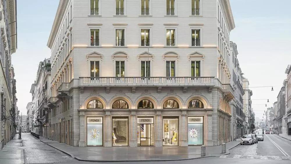 fendi真皮蜡,fendi皮草专柜价格