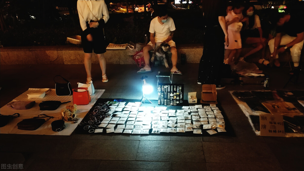 今年上班族做什么副业最好最赚钱,上班族怎么赚钱搞副业