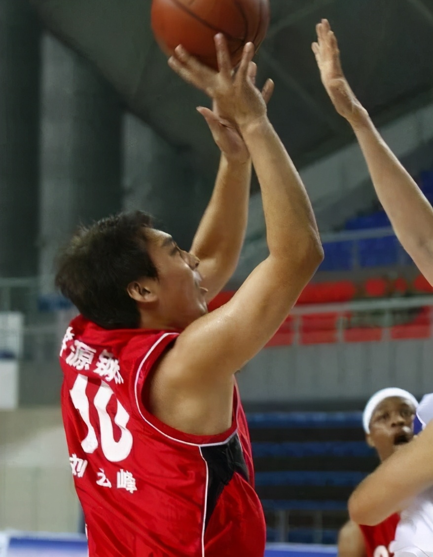 五届全运筑忠魂，巾帼英豪篮球人——记河南女篮名宿刘小红