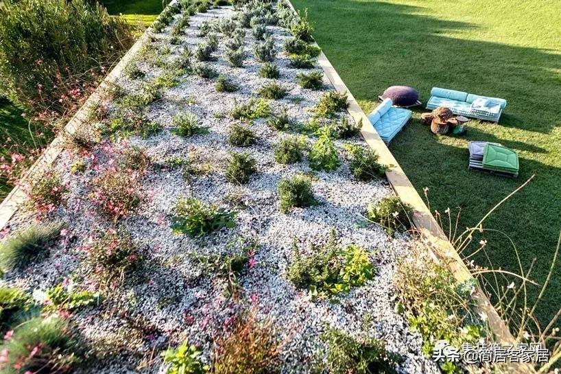 蓝天白云，放牧为生|以“游牧住宅”为原型的集装箱住宅