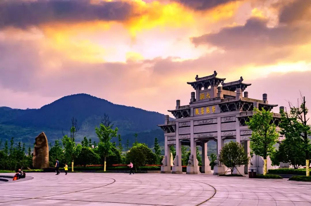 九华山下禅意,九华山禅隐民宿酒店