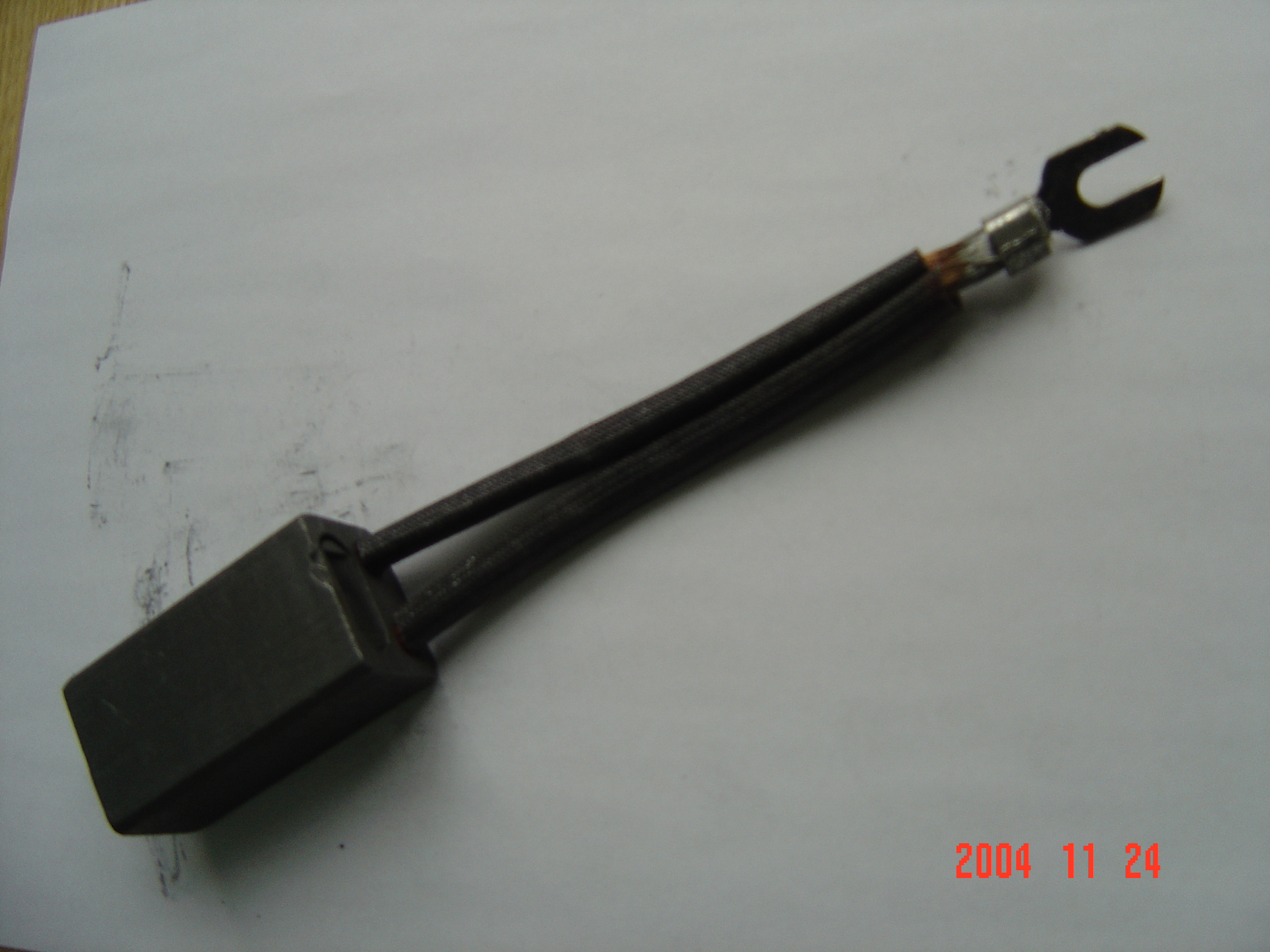 发电机集电环碳刷发烫的原因,发电机碳刷冒火分析与处理