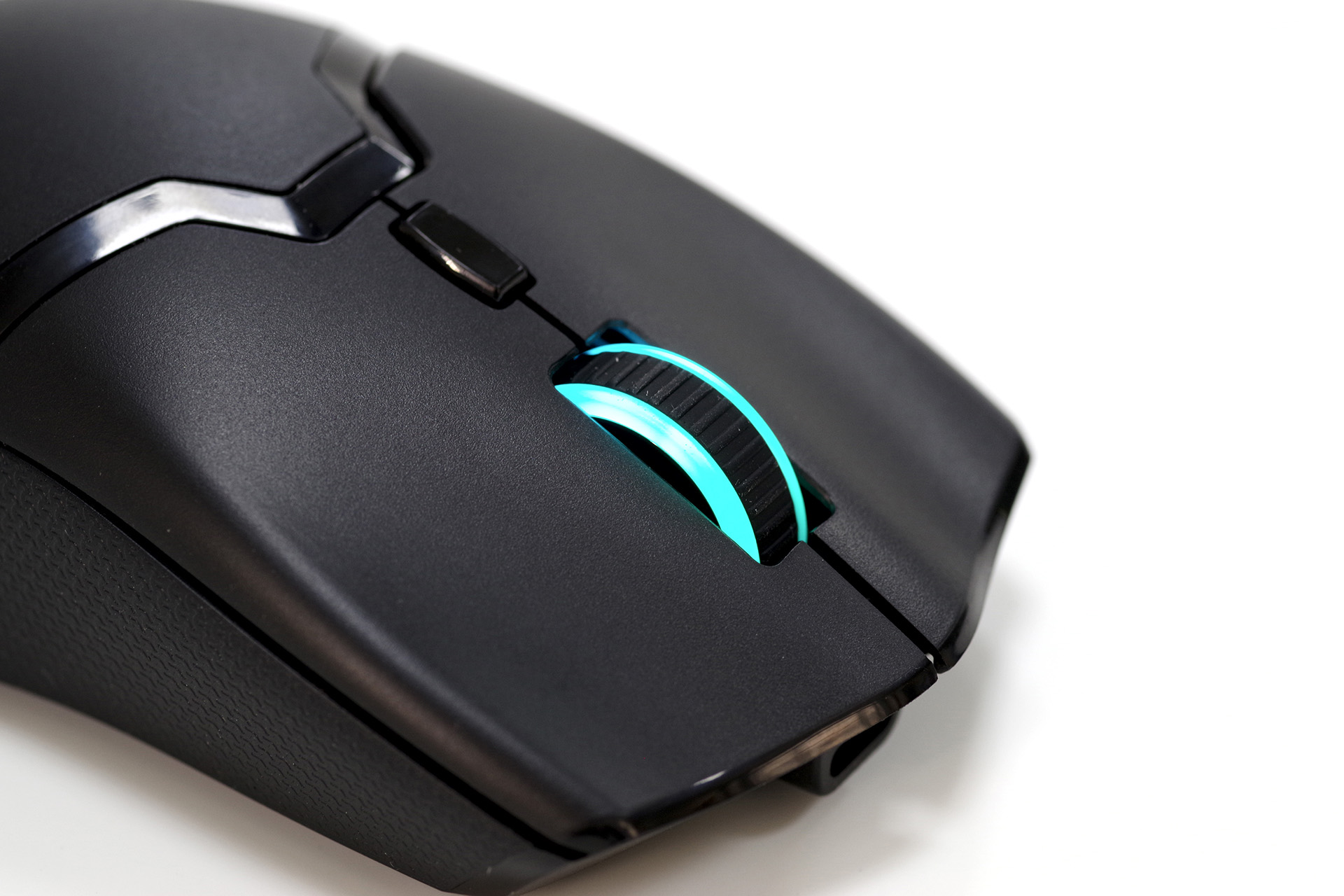 m800鼠标推荐,多彩m800无线双模鼠标