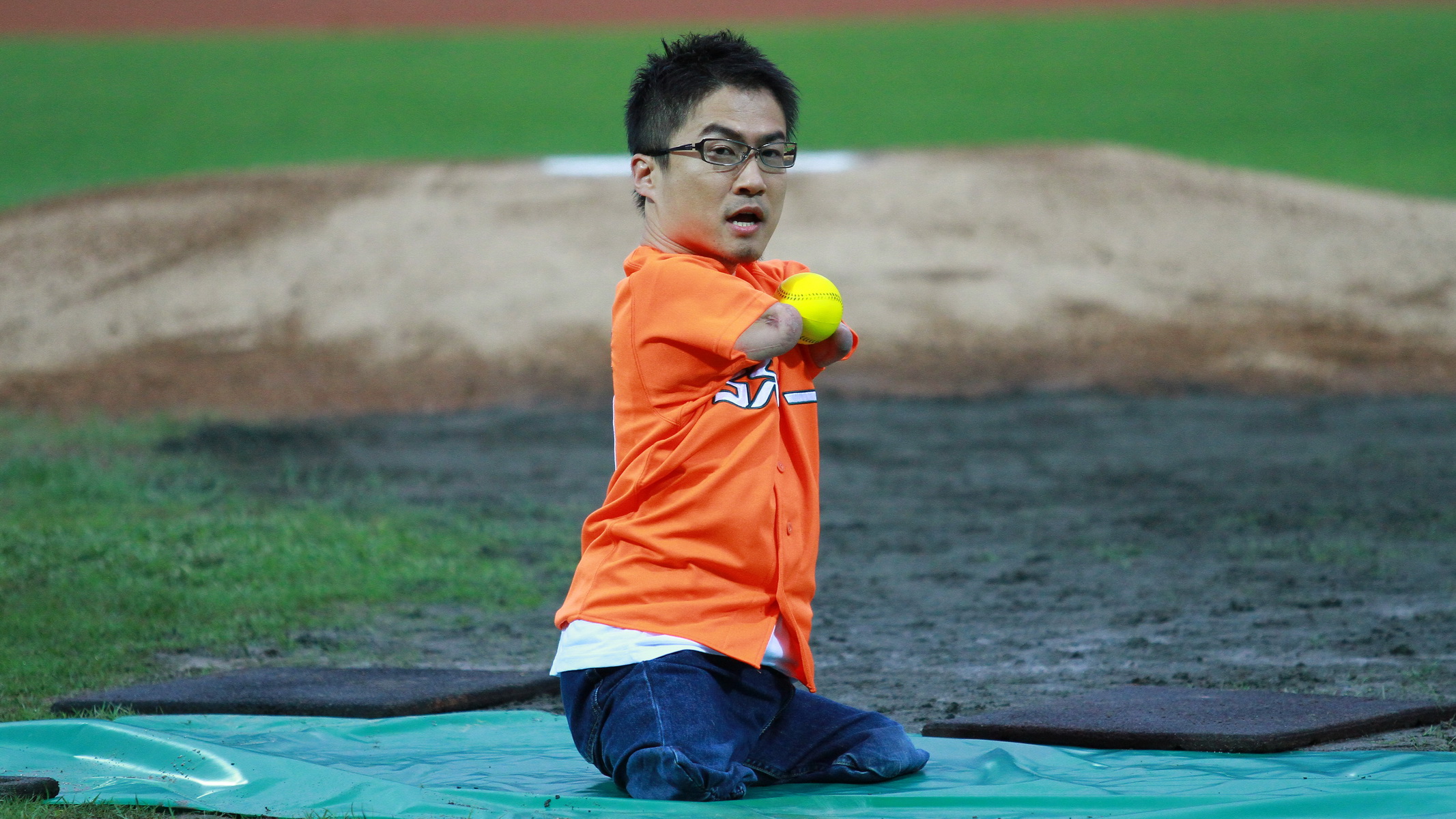 乙武洋匡简介,乙武洋匡的诞生作品入选课本