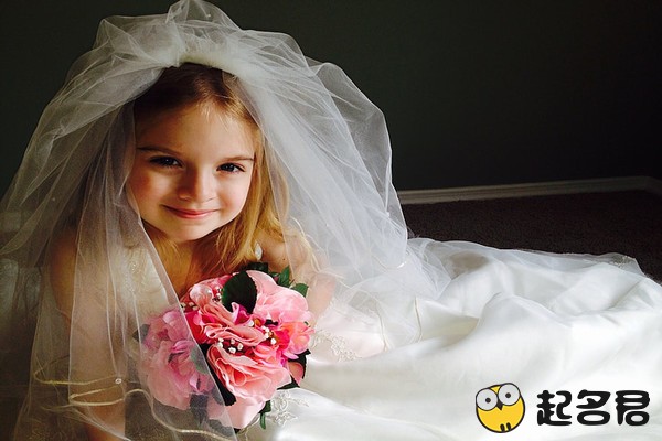 2018年女孩子名字好听文雅单字的 (女孩起名用的名字大全洋气两个字)