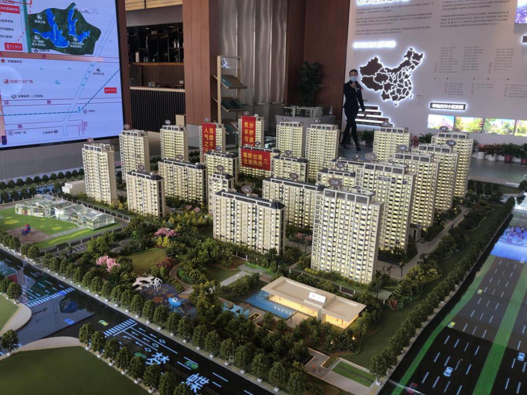 从合作到分手！华宇和华地这次独资操盘，你更看好谁？