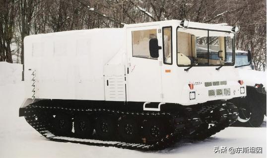 陆上自卫队雪地车 (日本军用雪地车)