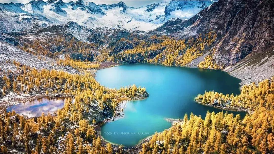 去甘孜和阿坝哪个风景更好,8月川西甘孜和阿坝