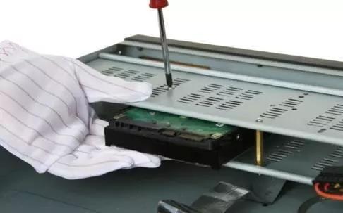 新手必须掌握的硬盘基本知识,新手入门安装固态硬盘