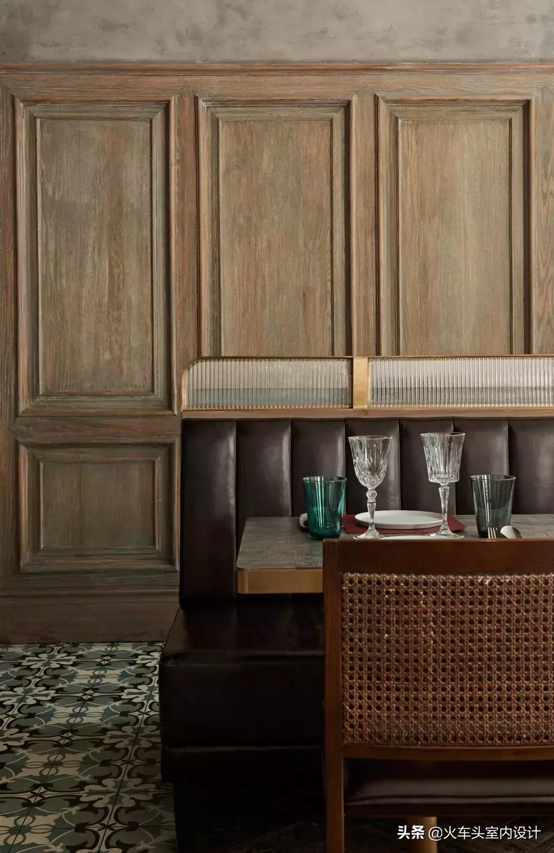 法式酒馆效果图,又潮又高端的酒馆设计