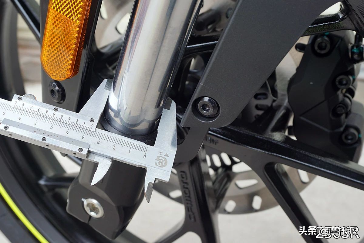 豁车有理，拆车无罪：GPR150灵魂对决250SR