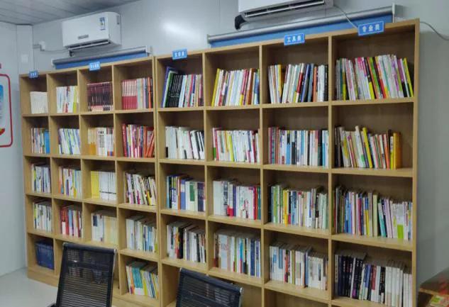 筑牢党建根基打造坚强红色堡垒,中建项目部党支部红色基地活动