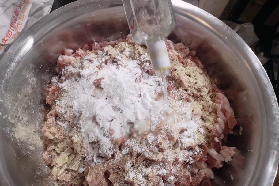 想灌香肠的肠衣,灌香肠的最佳配方