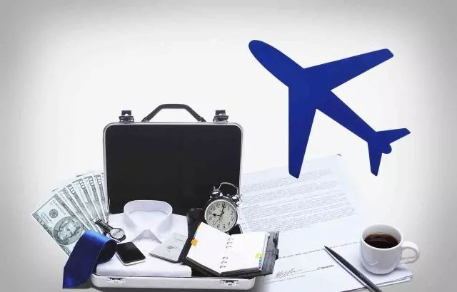 乘坐飞机空姐不会告诉你的十件事,坐飞机什么行为空姐很反感