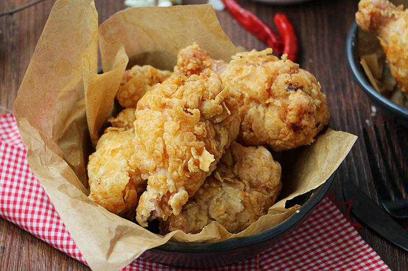 怎么炸鸡全翅又酥又脆,比麦当劳好吃的炸鸡翅做法