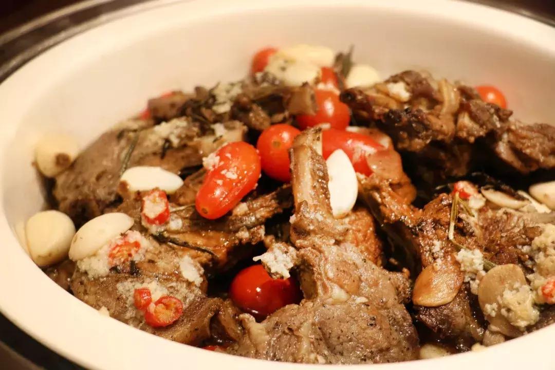 人均200的五星级酒店自助餐,金沙滩希尔顿自助餐138元