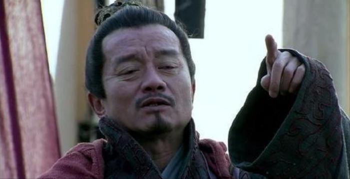 楚汉三杰有多怕范增,范增对战汉初三杰