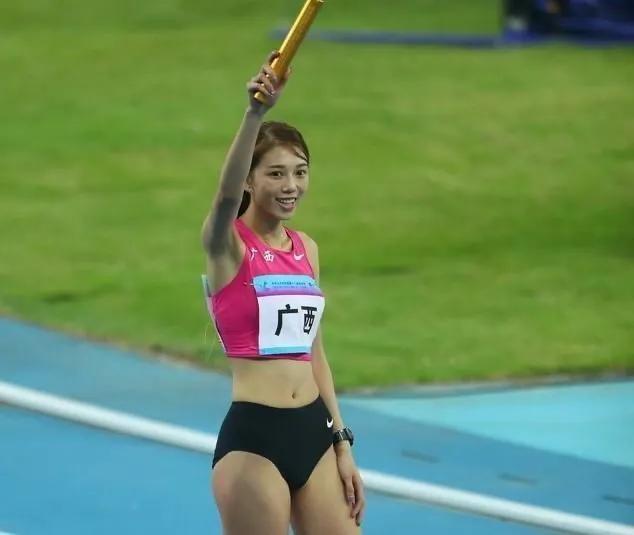 中国最美女运动员图片大全,东京奥运会中国女运动员颜值排名