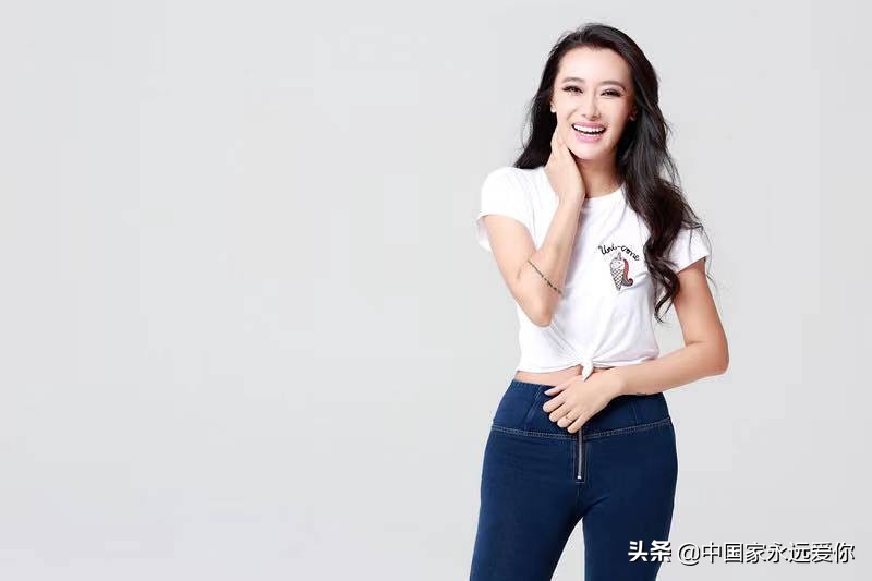 爱戴李娜,爱戴跳舞完整视频