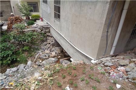 房子地基下沉有什么方法解决,楼房地基下沉应该怎么办