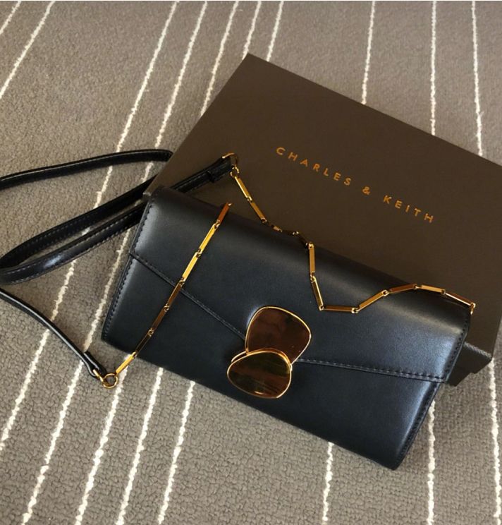 男人对于女人包包的看法,男人如何看待女人的奢侈品包包