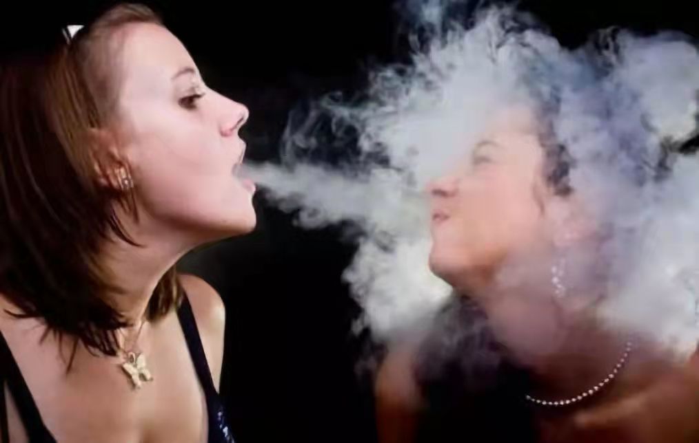 荷兰2000年“性”交易合法!如今21年过去,对荷兰的影响有多大?