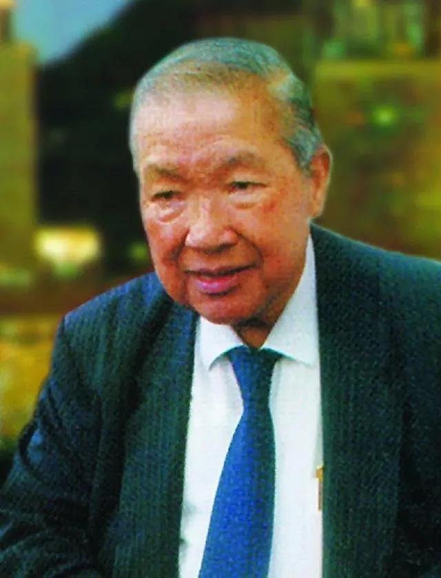 送千万豪宅奖励打疫苗,这家地产公司的创始人是一位低调的首富