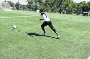 足球后卫实战技巧,足球实战过人技巧