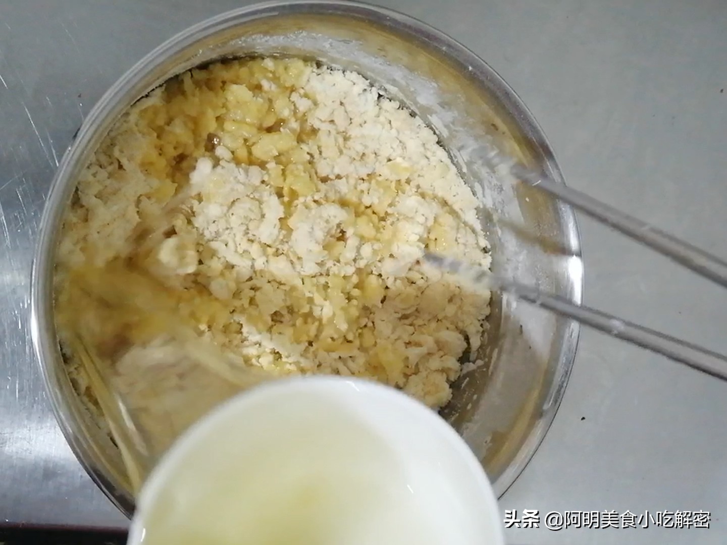 软麻花的做法和配方的全过程,软麻花做法和配方视频