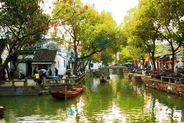 苏州乐园水世界附近亲子酒店,湖景亲子度假酒店苏州