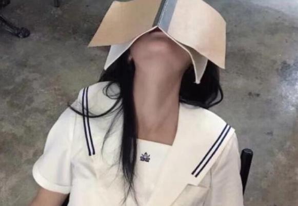 晚自习如何高效的完成作业,如何快速抄完作业的小妙招