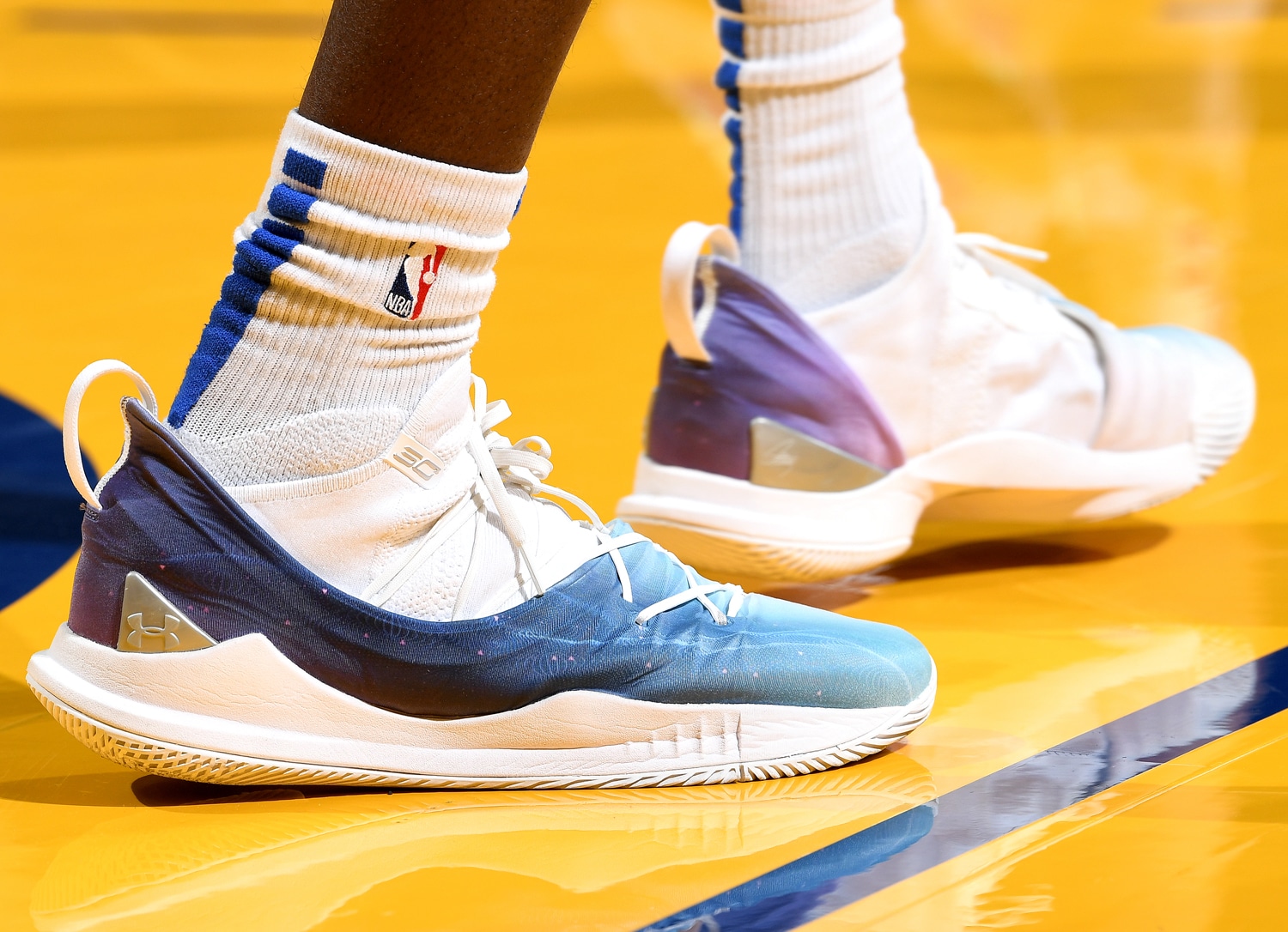 好看又好穿的潮鞋来啦,nba最好看的篮球鞋