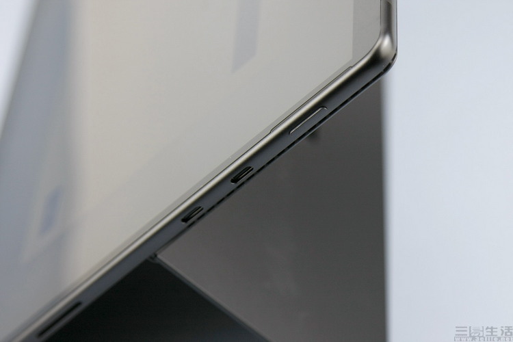 surfacepro8i5i7,surfacepro8和ipad