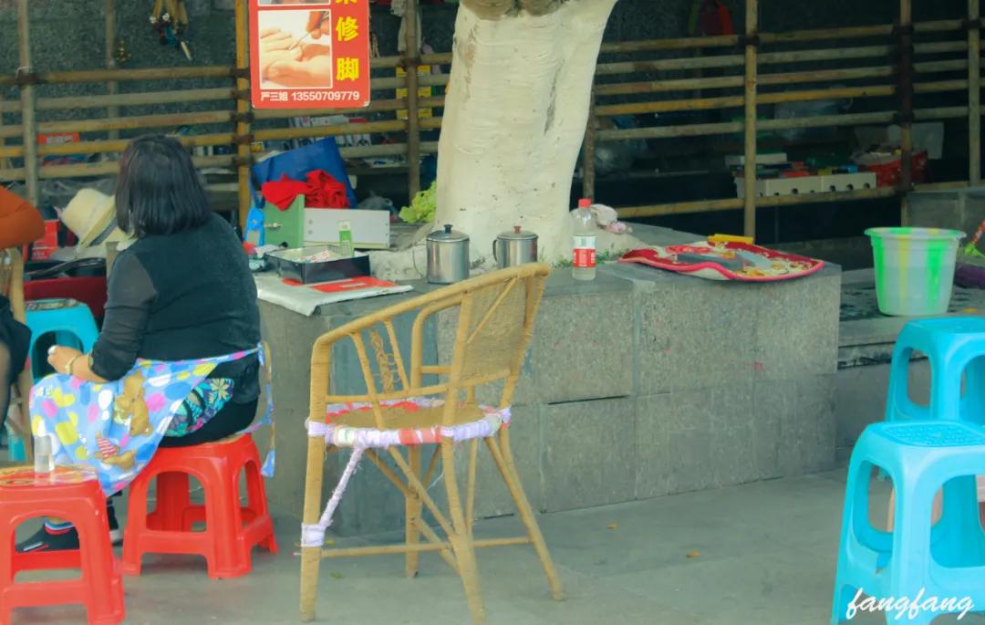 鍐嶈瀹滃鑿滃潩鏈哄満,鍥涘窛瀹滃鍐嶈