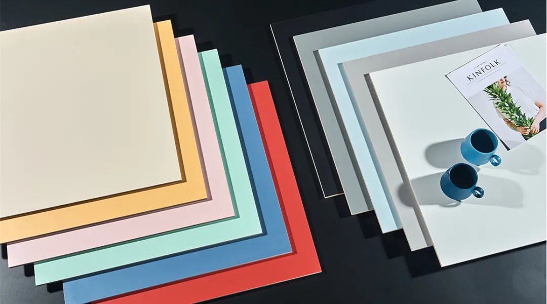 颜色革命:色彩瓷砖,风往这边吹