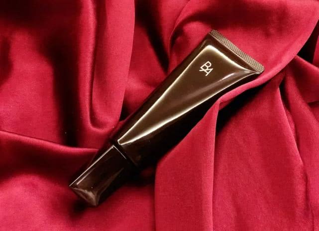 兰蔻防晒好还是skii防晒好,兰蔻柔皙轻透防晒测评