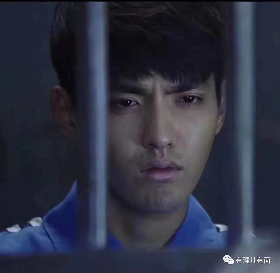 吴亦凡，普法路上的“新标！签！”