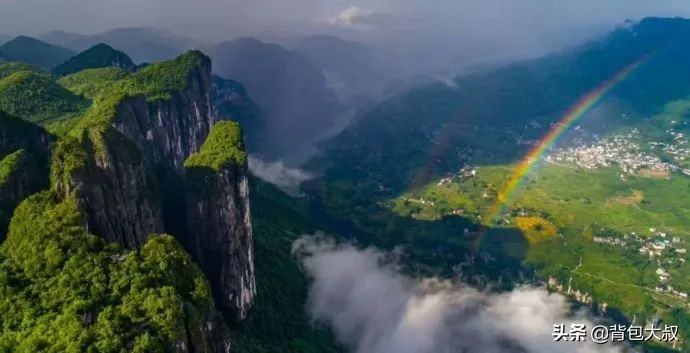 这个大叔有点料背包客主题酒店老板自媒体达人哪个身份才是他？