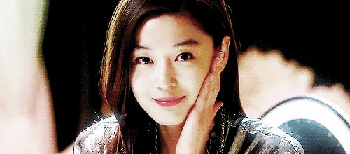 女明星为了变美能有多拼,女明星为了美有多拼完整版