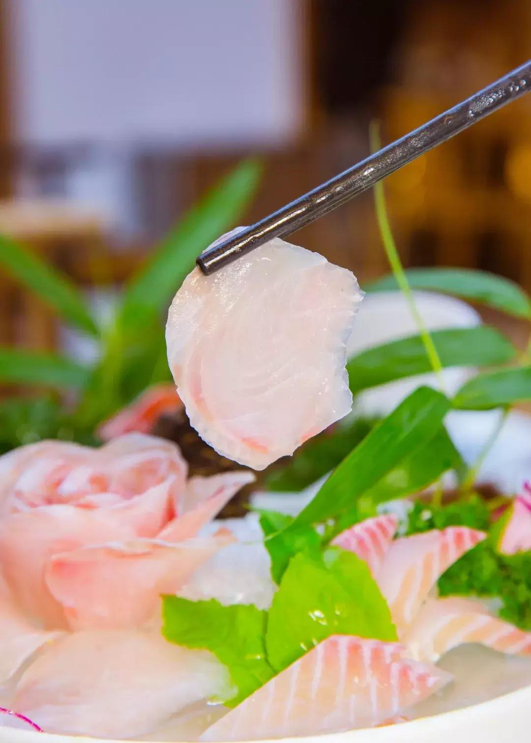 香港米其林花胶鸡,香港城花胶鸡