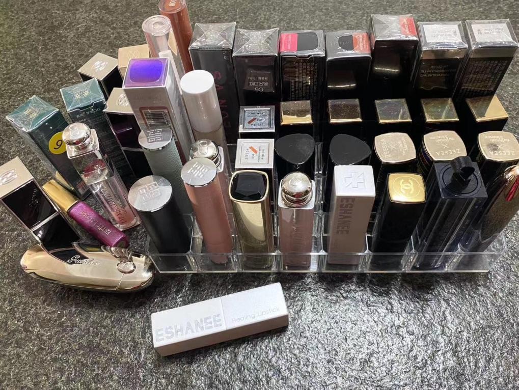 最近入手的伊瑟萘尔撩愈口红，超滋润超好看