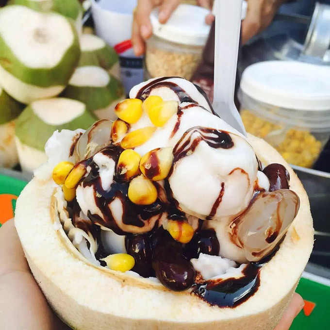 曼谷joddfairs夜市水果西施,曼谷滨河夜市和考山路夜市哪个好