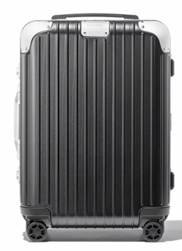 日默瓦经典款,日默瓦哪个国家买最便宜