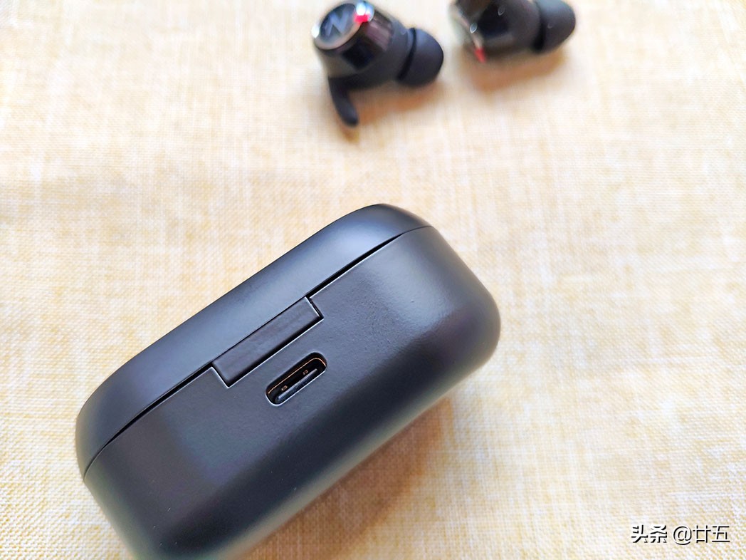 蓝牙耳机怎样才能使用,蓝牙耳机不好使一般怎么整