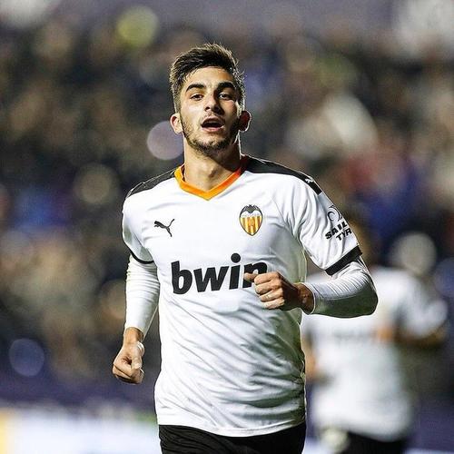 梅斯塔利亚现状,梅斯塔利亚第二次亮相