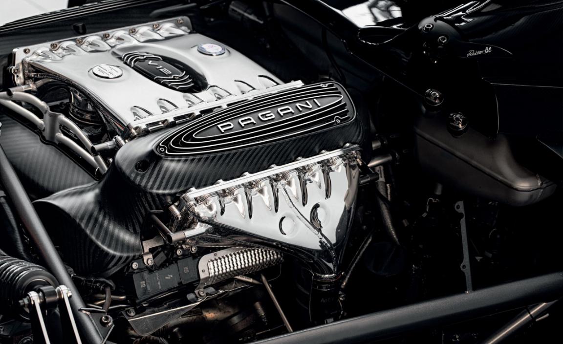 帕加尼huayradinastia限量版,机械的艺术美学