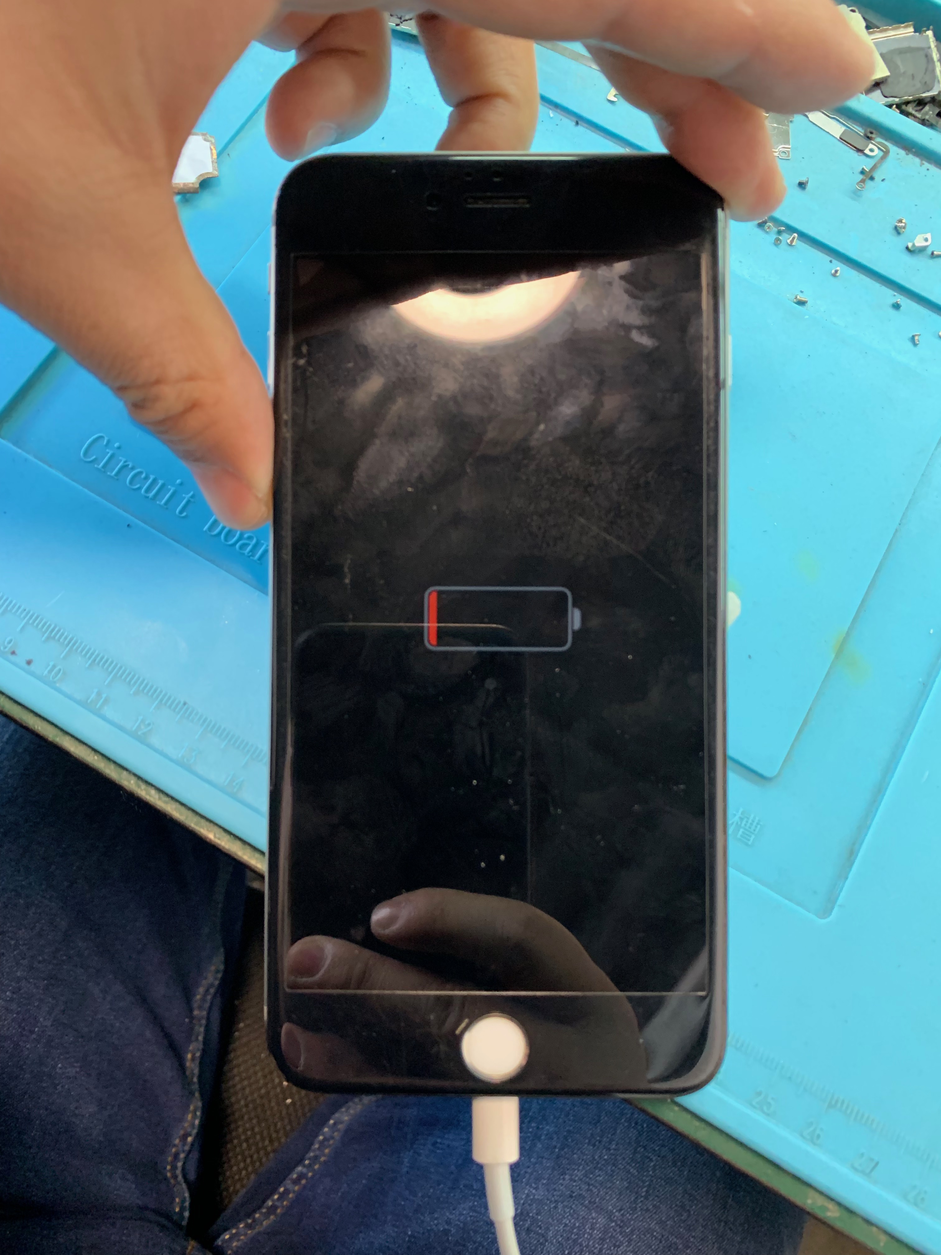 iphone6splus突然开不了机,iphone6s冬天充不进去电