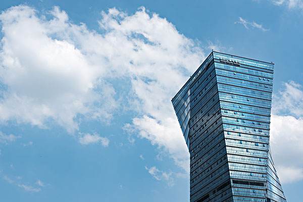 四川电视台道歉画面,四川电视台记者道歉