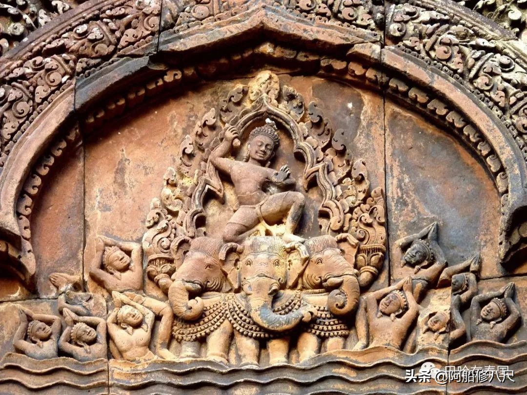 泰国国王泰语怎么说,泰国泰文的全称怎么读