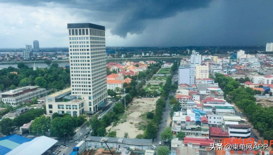 我把合伙人“忽悠”到柬埔寨开店,疫情6个月不亏反赚